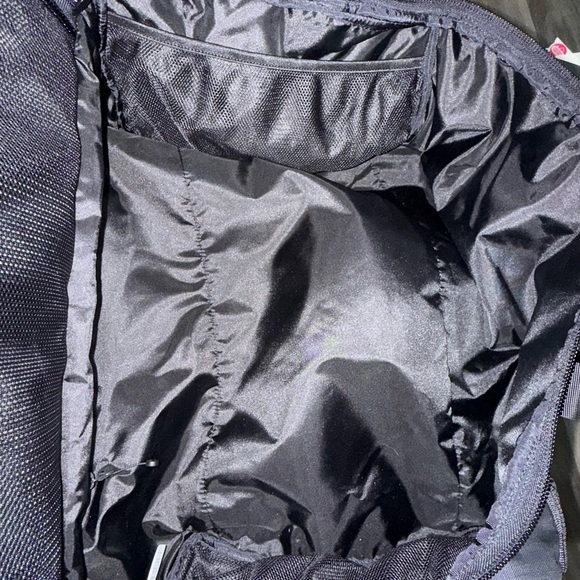 men's backpack north face The SURGE TNF Black/TNF Black Yards Per Spool:8000 ELLE Leisure Luxe 27L has articulated shoulder straps Bushcraft Backpack